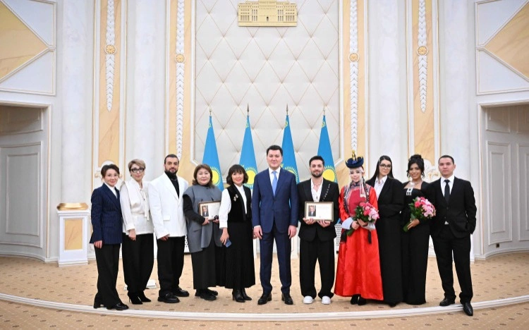 Silk Way Star participants receive awards on behalf of Kazakh President 