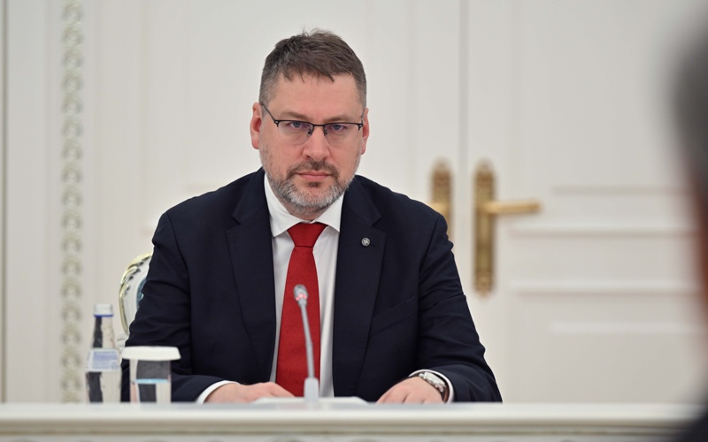 Президент Казахстана провел встречу со Спецпредставителем ЕС по ЦА