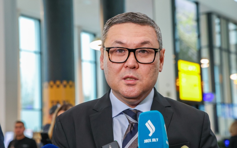 哈萨克斯坦医疗队结束阿富汗救援任务凯旋 哈萨克斯坦医疗队结束阿富汗救援任务凯旋