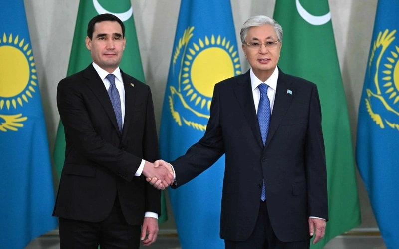 Kazakh president extends birthday wishes to Turkmen counterpart 