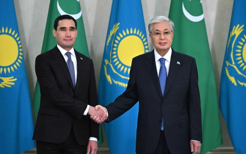 Касым-Жомарт Токаев и Сердар Бердымухамедов провели переговоры