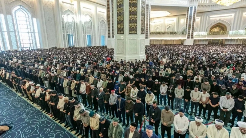 Qurǵaqshylyqqa baılanysty Ózbekstan meshitterinde tasattyq beriledi