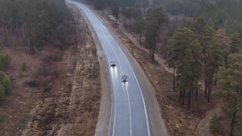 После смертельных ДТП на трассах в области Абай изменят схемы дорожных знаков