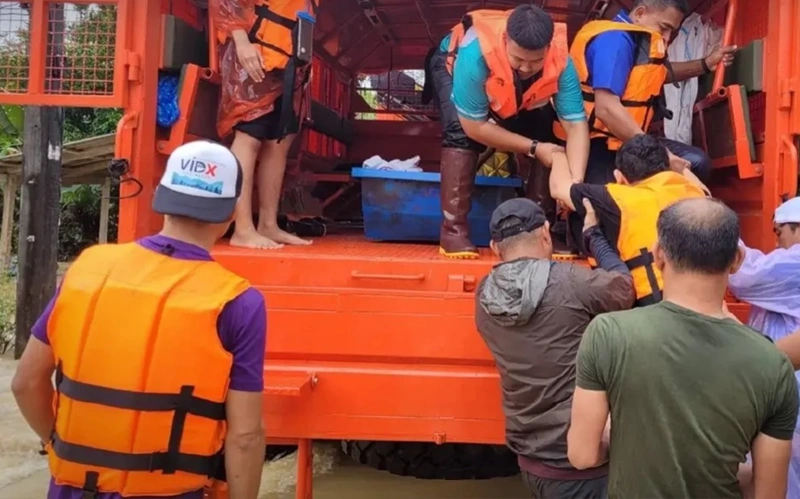 Самое сильное количество осадков за последние 300 лет выпало на юге Таиланда