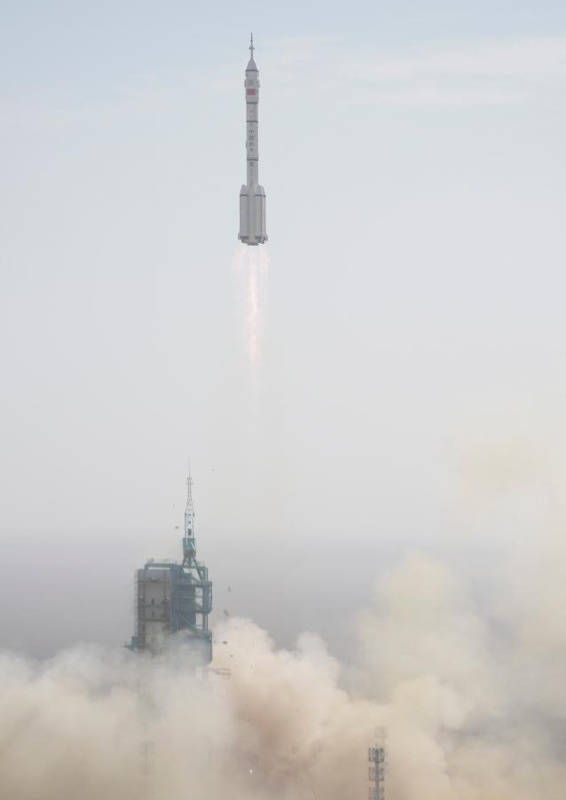 China sends Shenzhou-22 to orbit