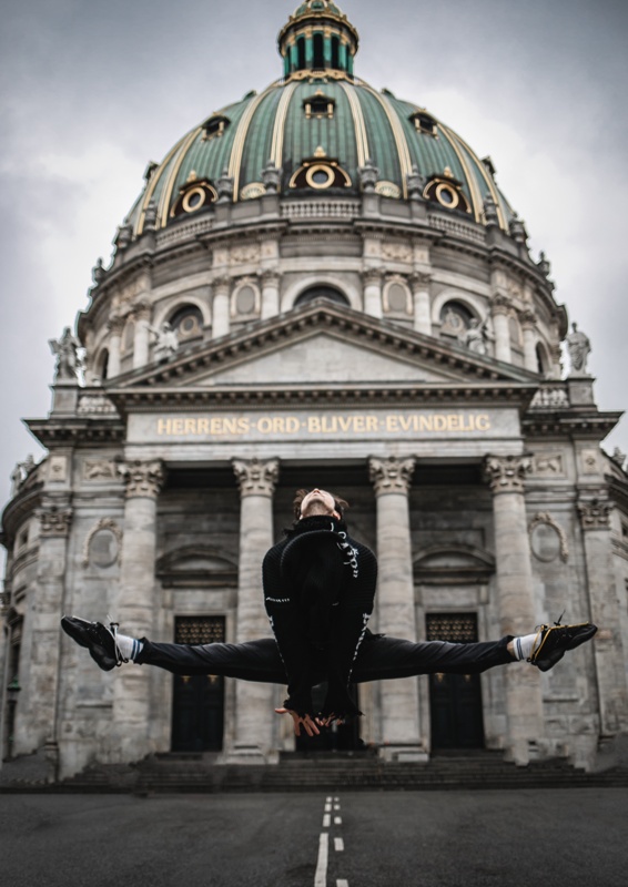 Мейрамбек Назарғожаев биші