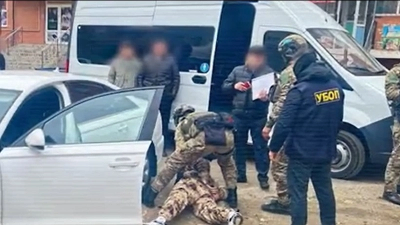 Ақтөбе облысында  мұнай өнімін заңсыз тасымалдағандар ұсталды