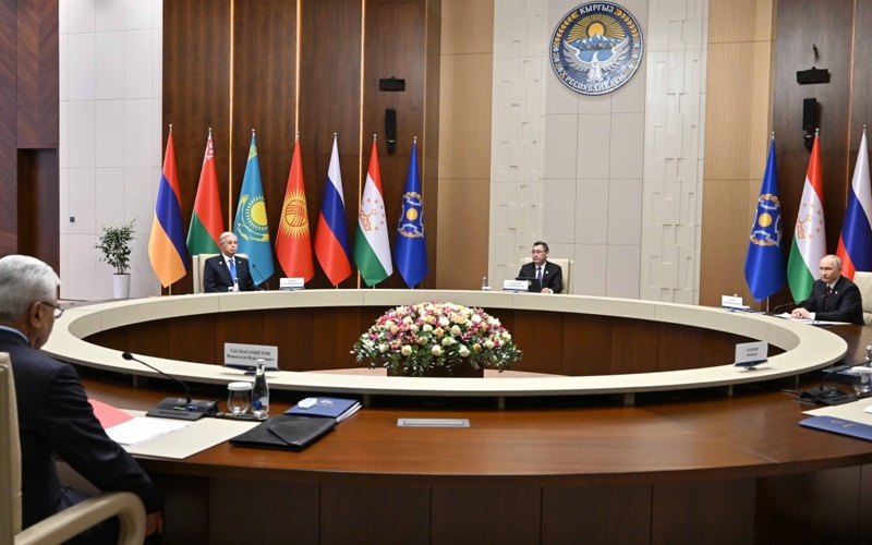 Президент ҰҚШҰ Ұжымдық қауіпсіздік кеңесінің шағын құрамдағы отырысына қатысты