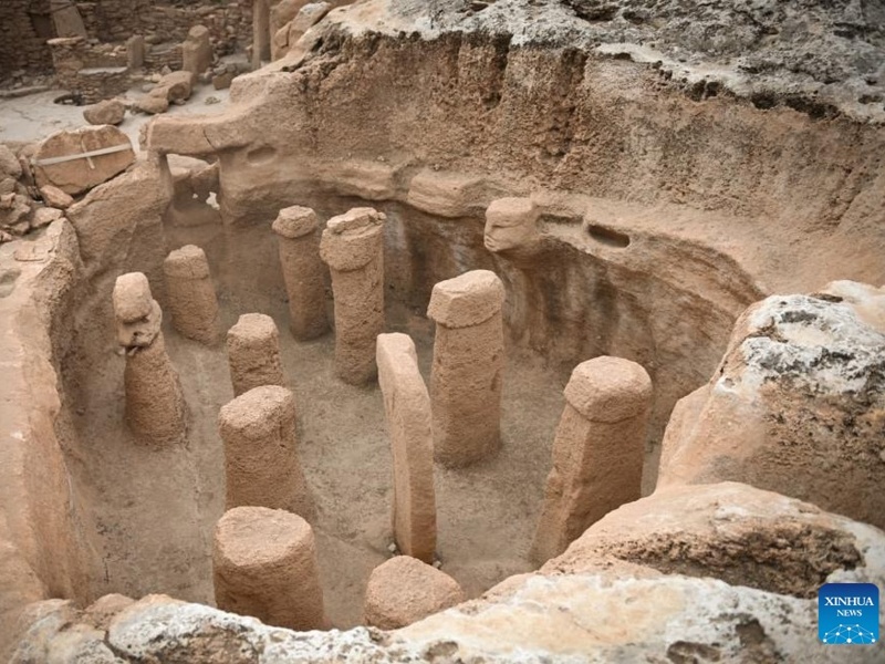 Neolithic structure resembling amphitheater unearthed in southeastern Türkiye