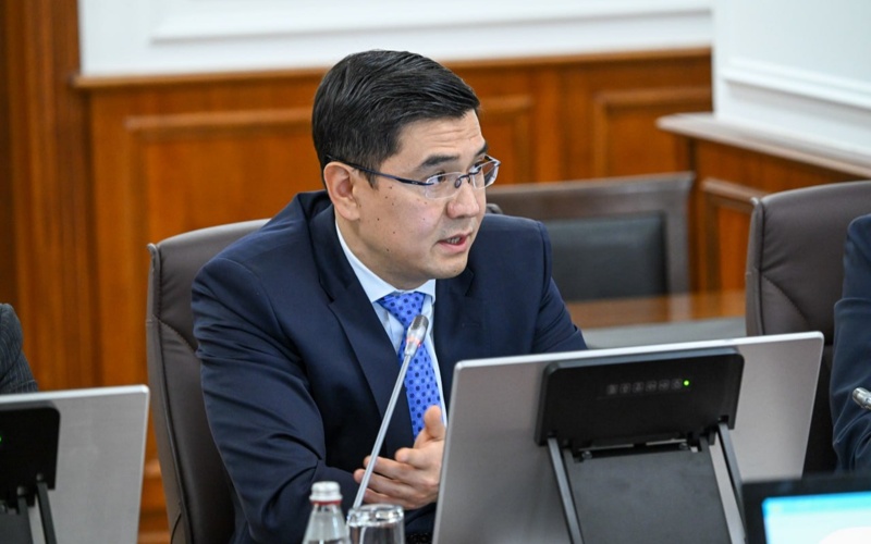 Үкіметтің халықаралық қаржы ұйымдарымен өзара іс-қимылы жаңа деңгейге көтерілді Үкіметтің халықаралық қаржы ұйымдарымен өзара іс-қимылы жаңа деңгейге көтерілді