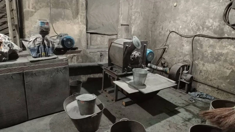 Подпольная «золотая фабрика»: в Акмолинской области ликвидировали два цеха с сырьем