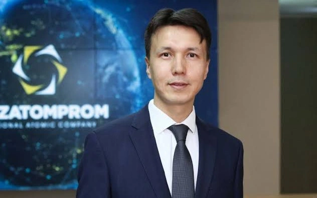  Meıirjan ıÝsýpov