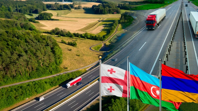 Какие международные транспортные коридоры строятся в Южном Кавказе 