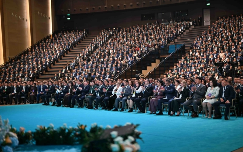 Президент Қасым-Жомарт Тоқаев ауыл әкімдерінің диалог-платформасында ауыл әкімдерінің өкілеттігін күшейту керек екенін айтты