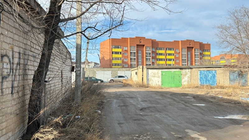 Между акиматом и собственниками гаражей в Актобе возникли разногласия