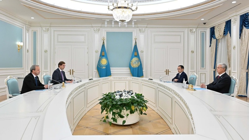 Касым-Жомарт Токаев наградил Президента FIDE орденом «Достық» II степени Касым-Жомарт Токаев наградил Президента FIDE орденом «Достық» II степени