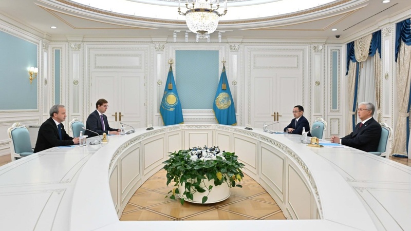 Президент Аркадий Дворковичті ІІ дәрежелі «Достық» орденімен марапаттады