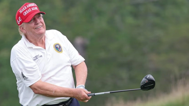 Donald Tramp, golf