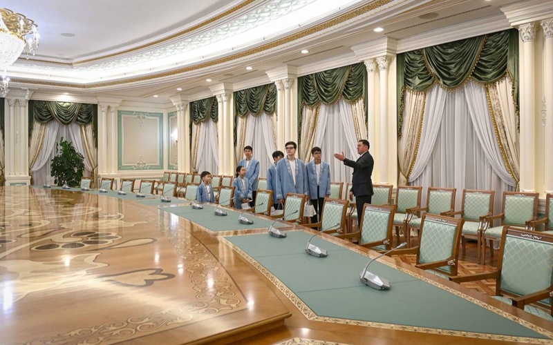 Жас шахматшыларға Ақордада экскурсия ұйымдастырылды