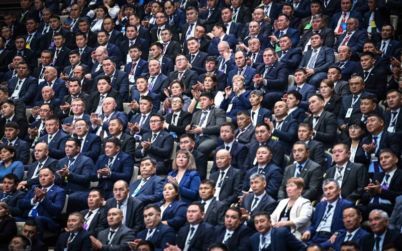 Наша общая задача заключается в эффективном служении интересам страны - Глава государства 