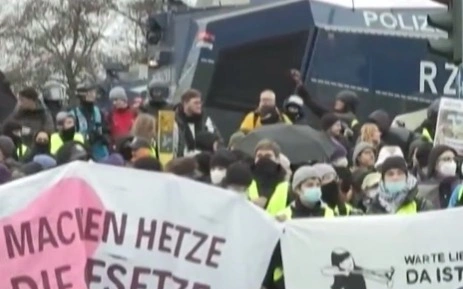 В Германии массово протестуют против создания ультраправой молодежной организации