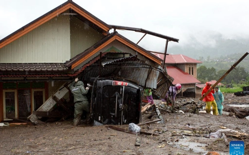 Sri Lanka seeks foreign help as Cyclone Ditwah death toll reaches 132