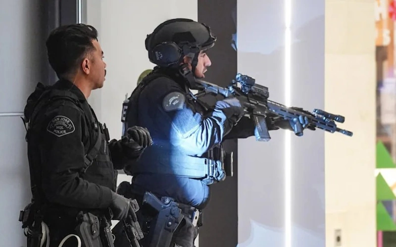 Перестрелка произошла в торговом центре в Кремниевой долине