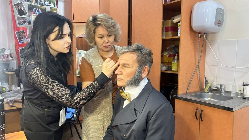 Әр гример – психолог – Зәмзагүл Құлмұханова