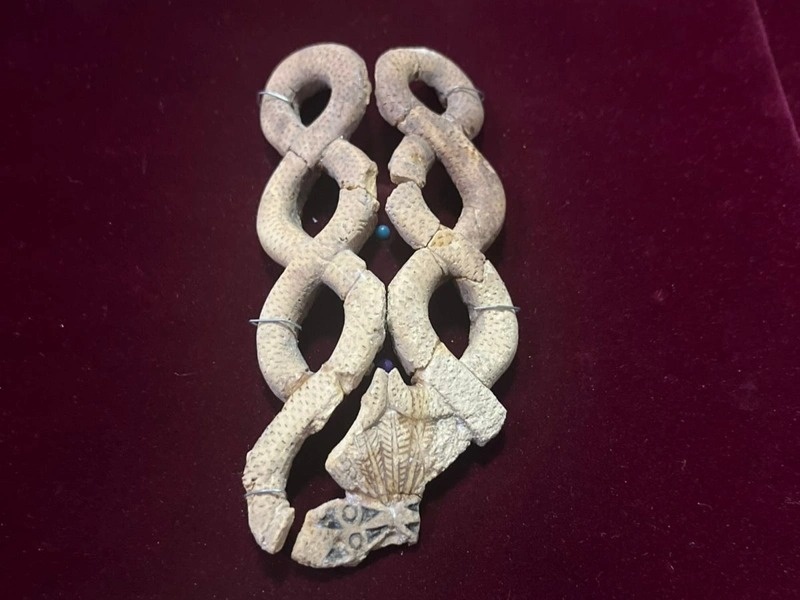 Golden jewelry and ancient artifacts unearthed in Kazakhstan