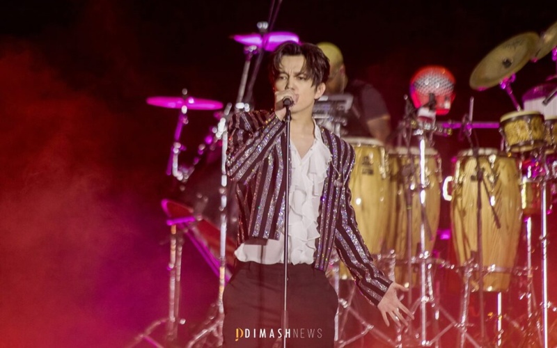 Dimash gives first solo concert in Egypt