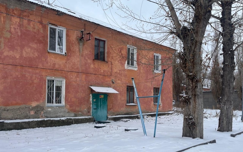 Более 40 ветхих домов планируется снести в Павлодаре