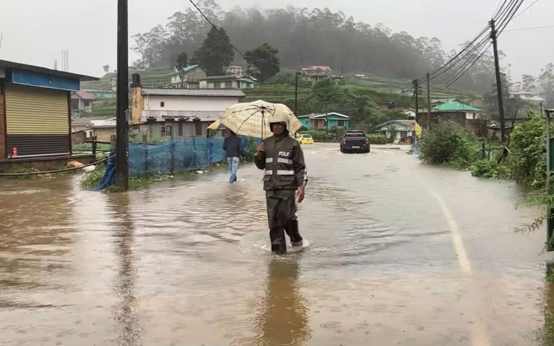 Sri Lanka declares emergency as floods wreak havoc across Colombo Sri Lanka declares emergency as floods wreak havoc across Colombo
