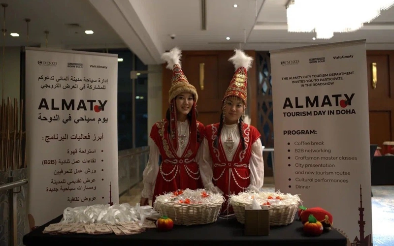 Almaty Qatar Travel Mart 2025 kórmesinde týrıstik áleýetin sátti tanystyrdy 