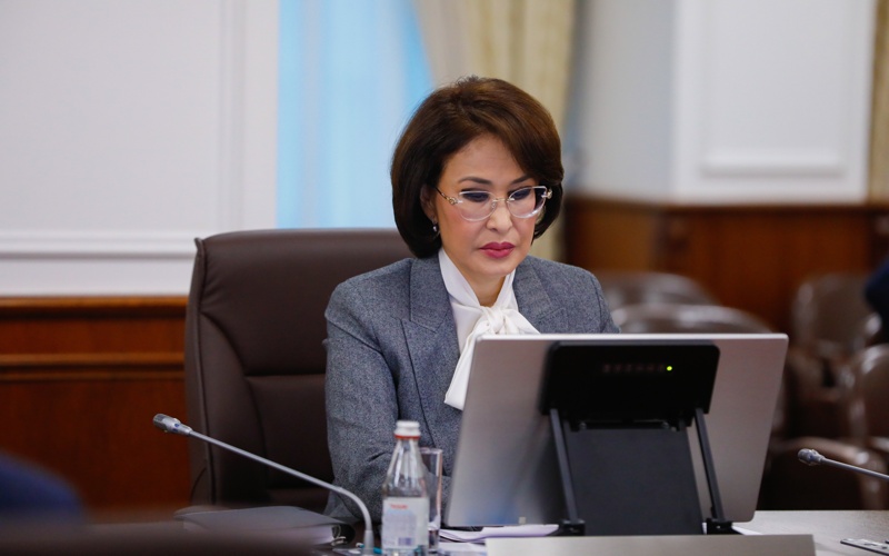 Ақмарал Әлназарова