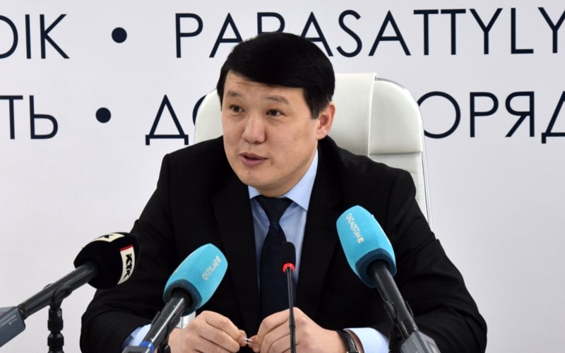 ЖАХИН Нурлан Серикович