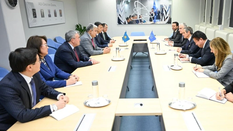 Rafael Grossı Qazaqstanmen yntymaqtastyqtyń negizgi baǵyttaryn qamtıtyn jol kartasyn ázirleýdi usyndy