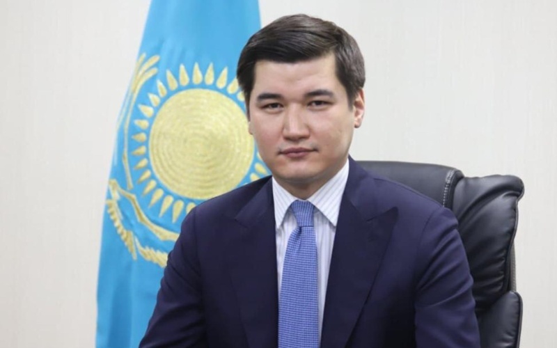  Дәурен Маратұлы КЕҢБЕЙІЛ 