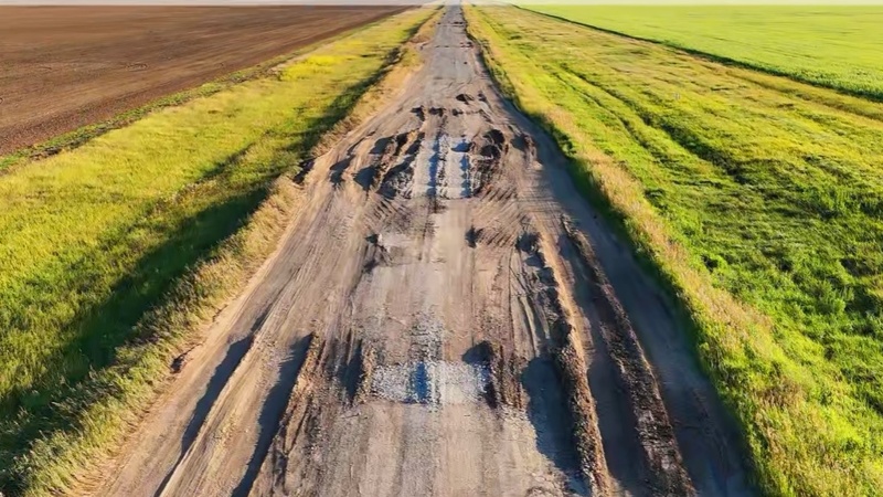 Впервые за 40 лет отремонтировали участок приграничной трассы в Костанайской области