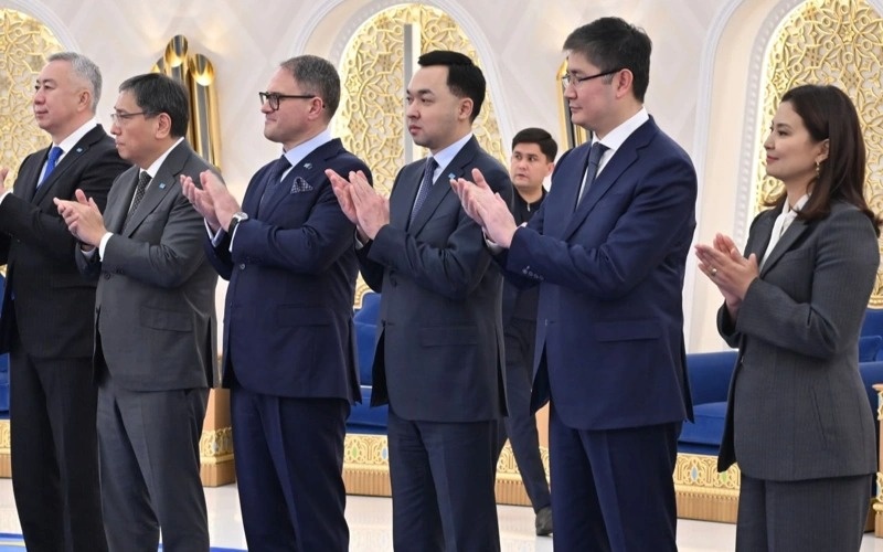 тақдирлаш тақдирлаш