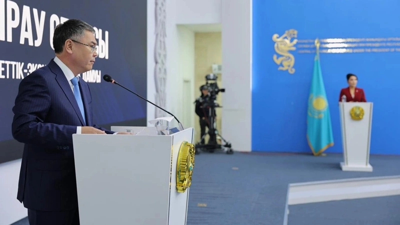 Серик Шапкенов