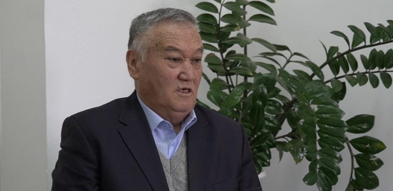 Түркістан облысында үш айдан бері жалақы алмаған мұғалімдер әкімдікке шағымданды 