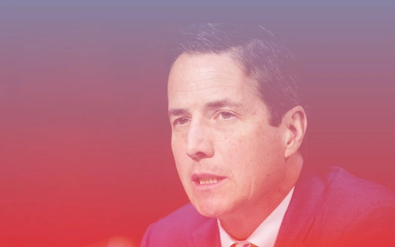 U.S. senator proposes bill to end dual citizenship