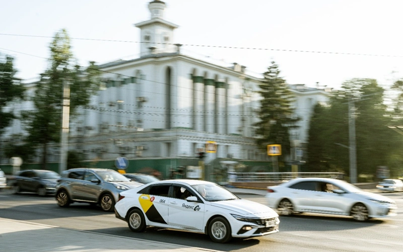 Цены на поездки в такси растут медленнее инфляции — Яндекс Такси опубликовал статистику за 2025 год