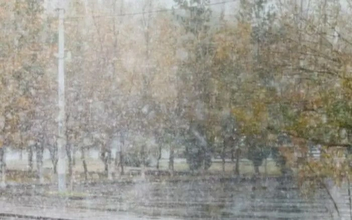 Снег, дождь, гололед: штормовая погода ожидается 12 областях Казахстана