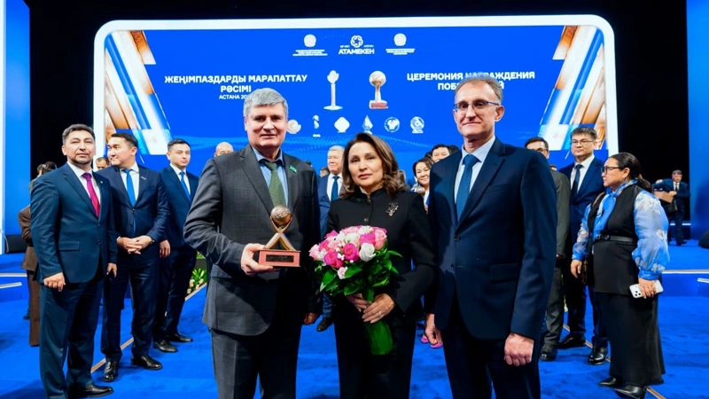 Qarmet kompanııasynyń ujymdyq sharty Qazaqstandaǵy úzdik eńbek qujaty atandy