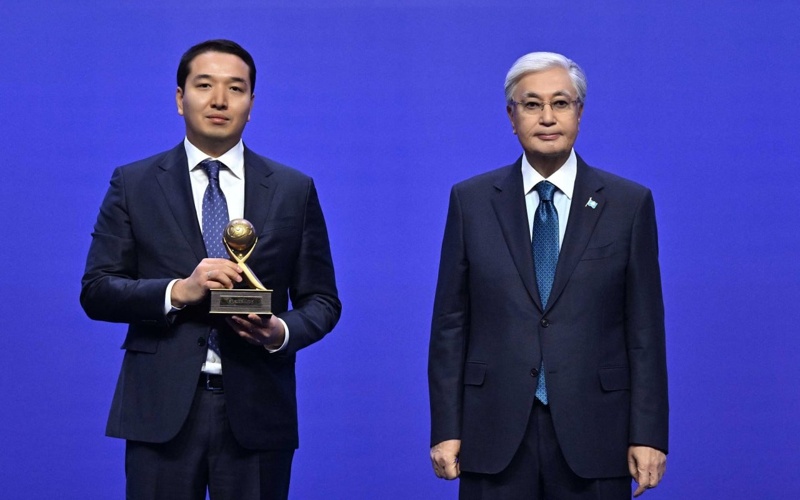 Kazakhstan announces winners of its annual competition for Altyn Sapa, Paryz prizes 