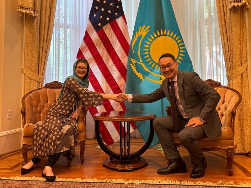 Камила Фарр Камила Фарр