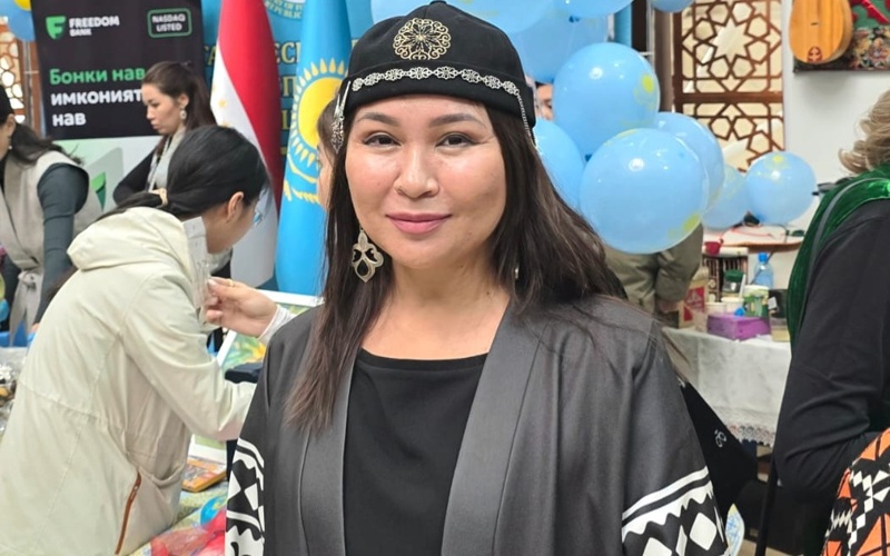 Казахские национальные блюда представили на ярмарке в Душанбе