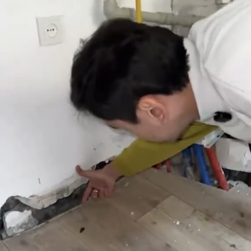 Úıdiń edeni tómen túsip, irgesi ajyraǵan: Túrkistanda tańdaýly turǵyn úı kesheni synǵa qaldy Úıdiń edeni tómen túsip, irgesi ajyraǵan: Túrkistanda tańdaýly turǵyn úı kesheni synǵa qaldy