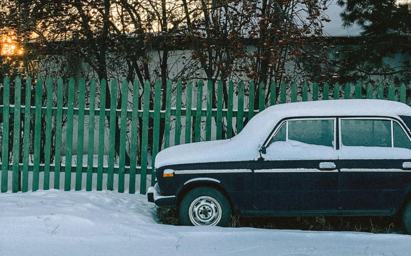 На двух трассах в Казахстане ограничили скорость из-за погодных условий